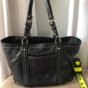 *SOLD* Coach black leather tote
